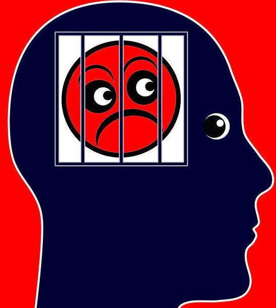 Potpuno odrasli, previše odrasli: Pokidani idealizmi u raspravi između sadašnjeg i budućeg trenutka